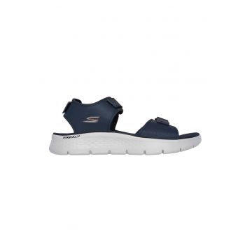 Sandale cu inchidere velcro Go Walk