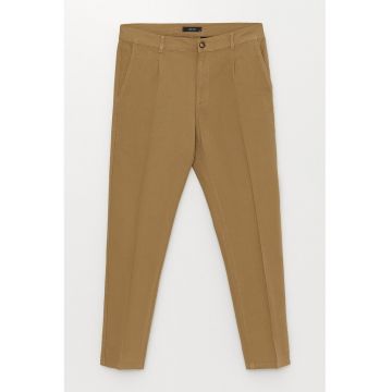 Pantaloni conici de bumbac cu talie medie
