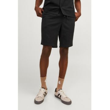 Pantaloni scurti cu snur de ajustare si model texturat