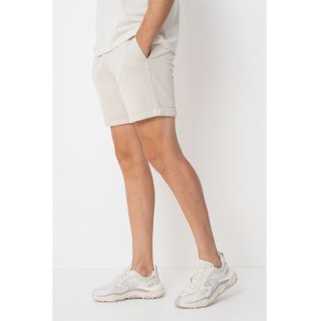 Pantaloni scurti cu talie elastica