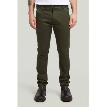 Pantaloni slim fit din amestec de bumbac organic