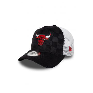 Sapca trucker de reiat cu aplicatie Chicago Bulls