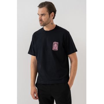 Tricou cu imprimeu pe partea din spate
