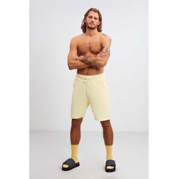 Pantaloni scurti cu buzunare laterale
