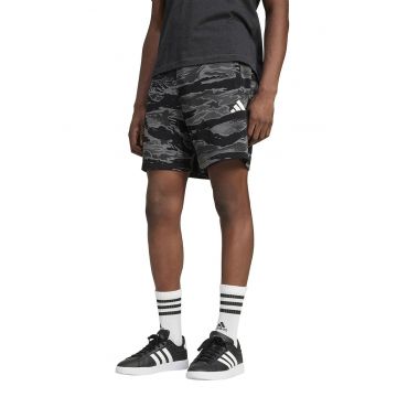 Pantaloni scurti din amestec de bumbac cu logo