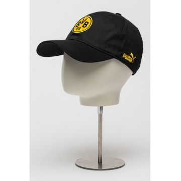 Sapca cu logo Borussia Dortmund