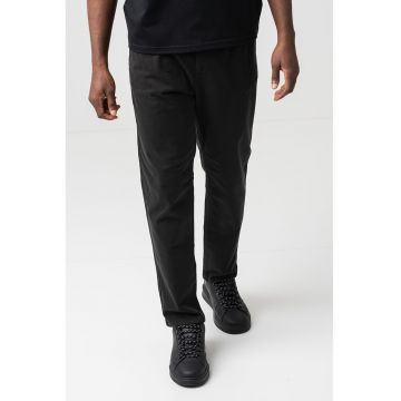 Pantaloni crop conici