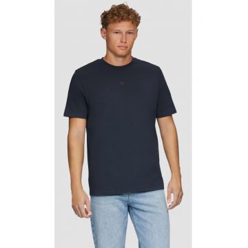 Q/S by s.Oliver - Tricou barbati cu decolteu la baza gatului - cu logo