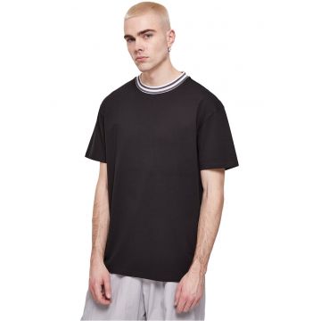 Tricou din bumbac cu decolteu la baza gatului