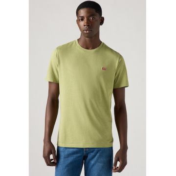 Tricou cu decolteu la baza gatului
