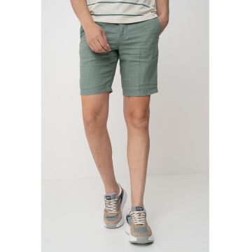 Pantaloni chino scurti de in