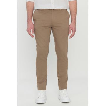 Pantaloni chino slim-fit cu model uni