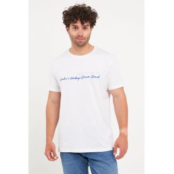 Tricou cu decolteu la baza gatului si imprimeu logo