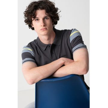 Tricou polo cu model in dungi contrastante