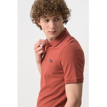 Tricou polo slim fit din material pique
