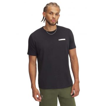 Tricou din amestec de bumbac cu decolteu la baza gatului si logo discret Tricou din amestec de bumbac cu decolteu la baza gatului si logo discret