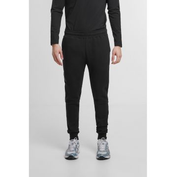 Pantaloni de trening conici