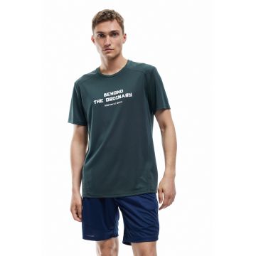 Pantaloni scurti cu talie elastica