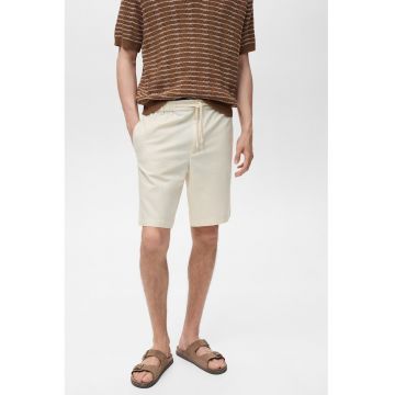 Pantaloni scurti din amestec de in cu buzunare laterale