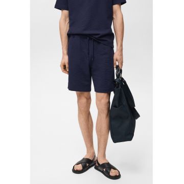 Pantaloni scurti texturati cu snur de ajustare