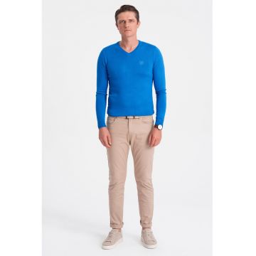 Pulover slim fit cu decolteu in V