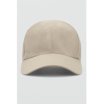 Sapca ajustabila cu model uni