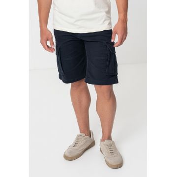 Bermude cargo