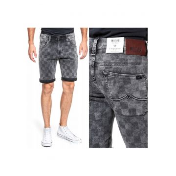 Pantaloni Scurti Din Denim -  5 Pocket Short - Culoare: Gri - Croi: Regular Fit - Inchidere: Fermoar - Numar De Buzunare: 5 - Marime: W32 EU - Gri