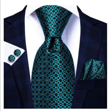 Set cravata + batista + butoni - matase - model 514