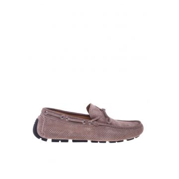 Mocasini din piele intoarsa cu design perforat