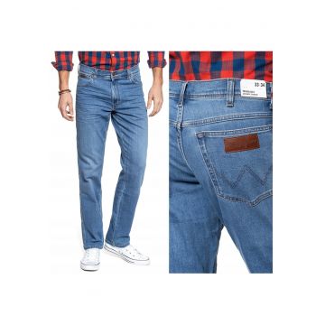 Pantaloni Din Material -  Texas - Croi: Straight Fit - Tip De Pantaloni: Drept - Inchidere: Fermoar - Compozitie Material: 90% Bumbac - 10% Poliester - 31/32 - Albastru