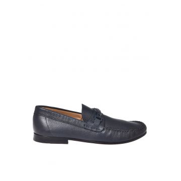 Pantofi loafer din piele cu varf rotund si model uni