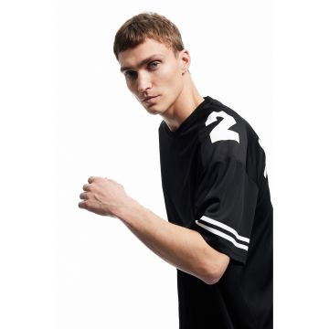 Tricou lejer cu imprimeu text pe spate