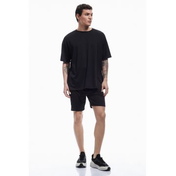 Tricou lejer cu imprimeu text