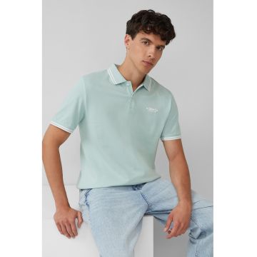 Tricou polo cu imprimeu logo discret