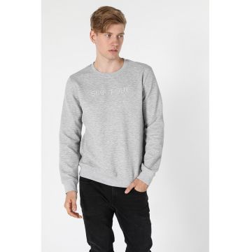 Bluza sport texturata cu text brodat