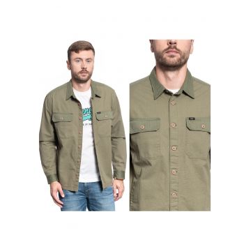Camasa Barbati -  Overshirt Relaxat Cu 2 Buzunare - Croiala Regulara - Inchidere: Nasturi - Compozitie Material: 100% Bumbac - Numar De Buzunare: 2 - Verde - 1 Bucata