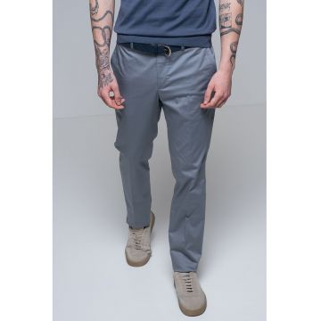 Pantaloni chino cu buzunare oblice