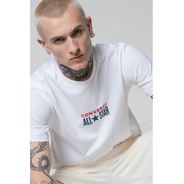 Tricou cu decolteu la baza gatului si logo