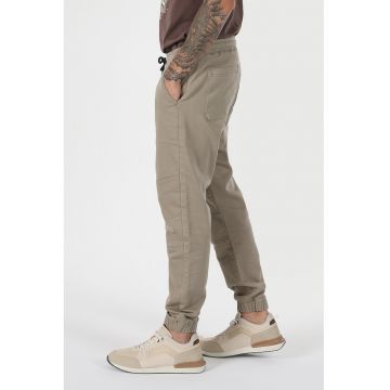 Pantaloni cu cordon in talie