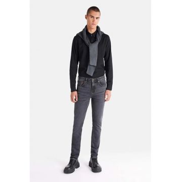 Pantaloni De Barbati Denim Straight Fit 044 Karl Cl1066337