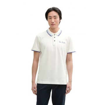 Tricou polo cu logo discret