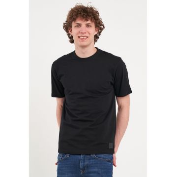 Tricou regular fit cu decolteu la baza gatului