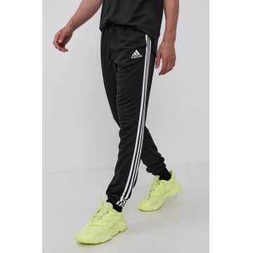 Adidas Pantaloni GK8829 bărbați, culoarea negru, material neted