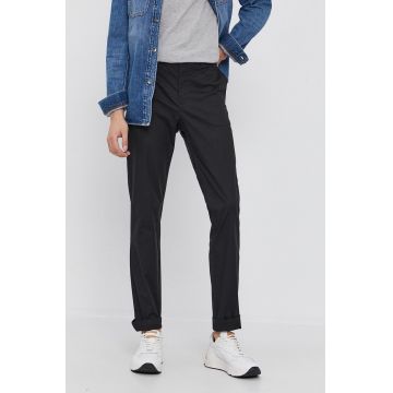 Sisley Pantaloni bărbați, culoarea negru, model drept