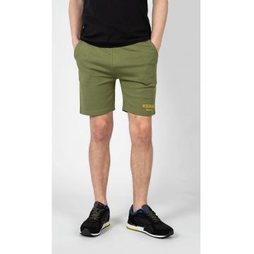 Pantaloni scurti cu snur in talie -