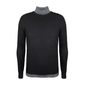 Pulover uni cu guler inalt -