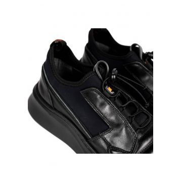 Tenisi slip-on din piele cu insertii de neopren -