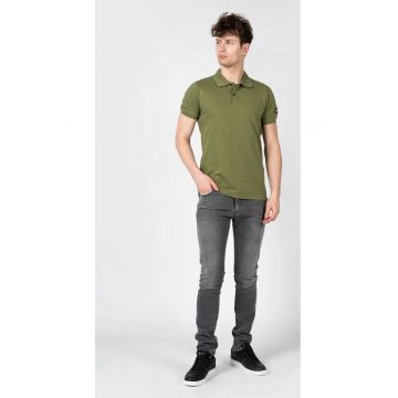 Tricou polo cu aplicatie pe maneca -