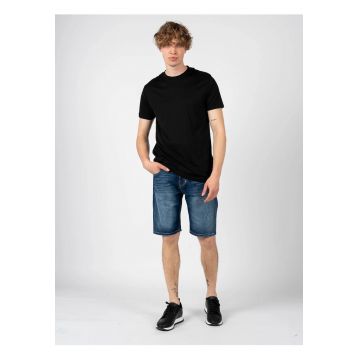 Tricou uni cu decolteu la baza gatului -